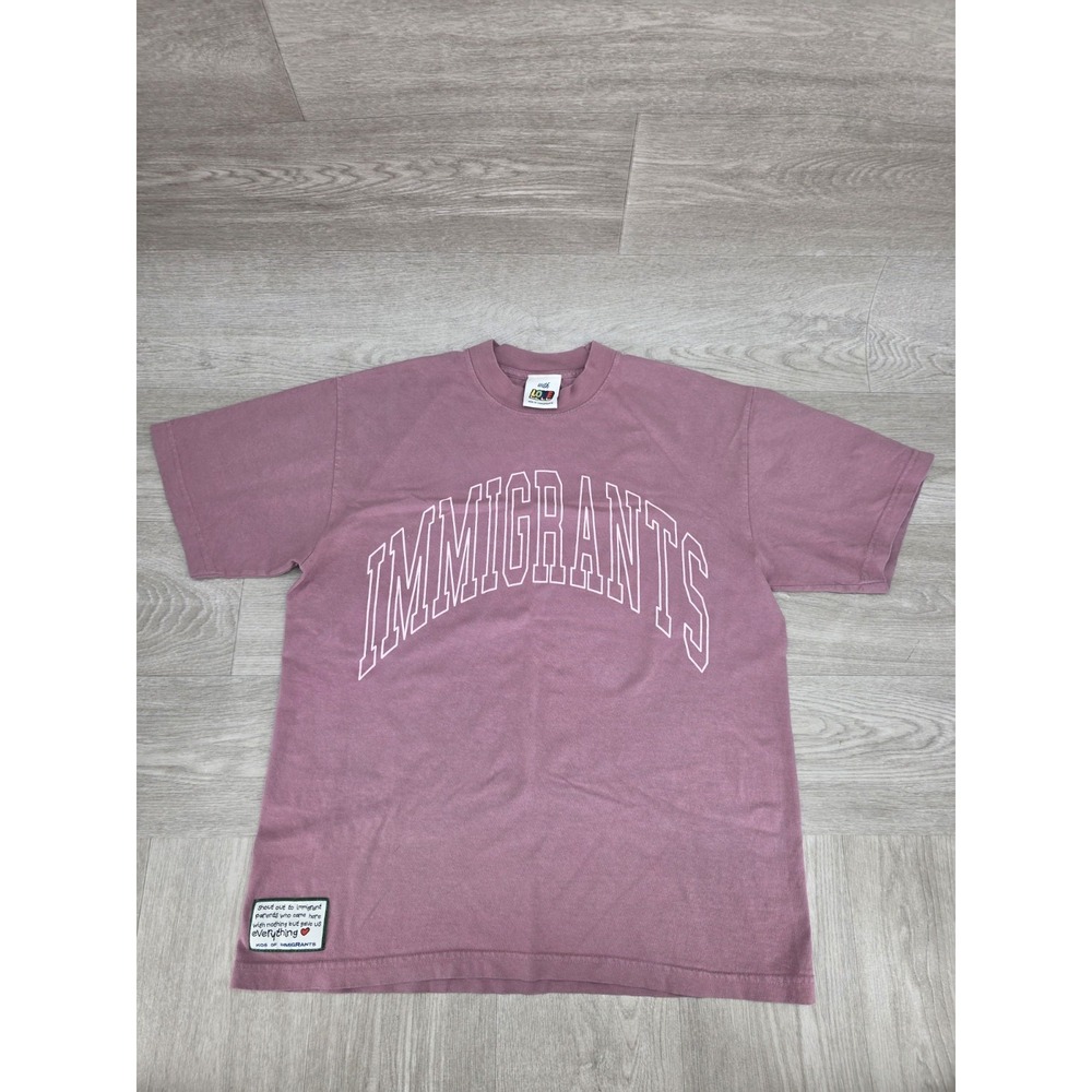 With Love Kids Of Immigrants T-Shirt Men's Small Pink‎ Short Sleeve